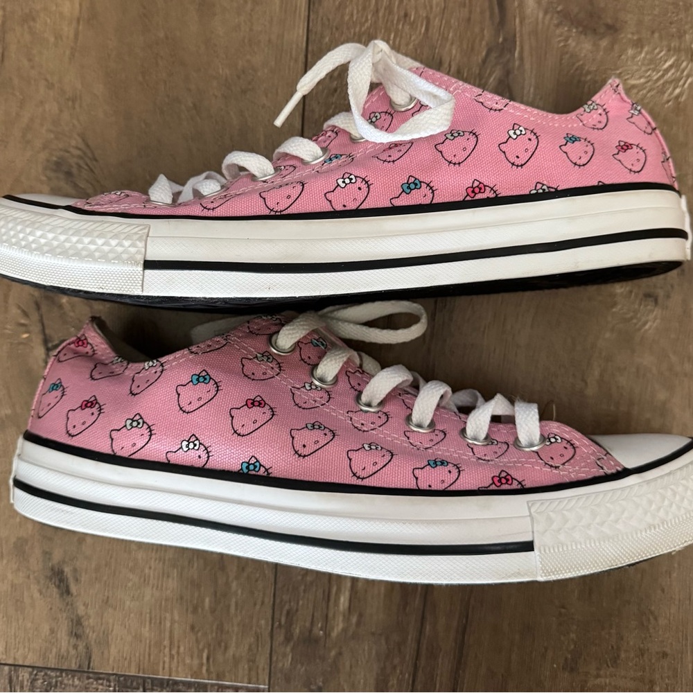 Converse Pink and White Sneakers with Hello Kitty Charm